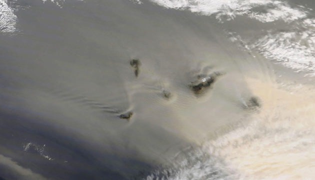 Calima-Schleier über den Kanarischen Inseln am 22. Februar 2020 Foto: NASA/EFE