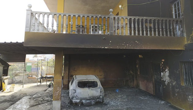 Eines der in Santa Úrsula vom Feuer betroffenen Wohnhäuser. Foto: Moisés Pérez