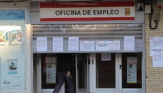 Ein Arbeitsamt in Madrid: Hinter verschlossenen Türen wird auf Hochtouren gearbeitet. Foto: EFE