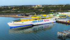 Die neue Fähre „Bajamar Express“ im Hafen in Australien, wo derzeit die Testfahrten stattfinden. Foto: Fed.Olsen
