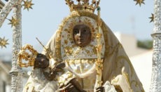 Die Gläubigen pilgern jedes Jahr zur Schutzheiligen der Kanarischen Inseln, der Virgen de Candelaria. Foto: Tirismo de Tenerife