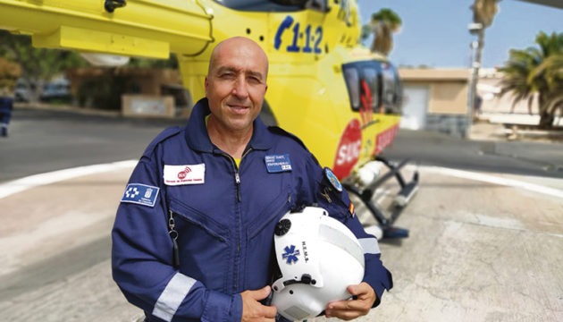 Der Krankenpfleger Nacho Harranz ist seit 1994 Mitglied des fliegenden SUC-Teams. Fotos: Gobierno de Canarias