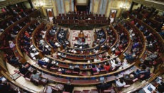 Die Abgeordneten des Spanischen Parlaments haben sich selbst eine Sparrunde verordnet. Foto: EFE