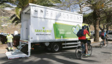 In Santa Cruz bringt Recyclingmobil den „Punto Limpio“ zu den Bürgern. Foto: Ayto Santa Cruz
