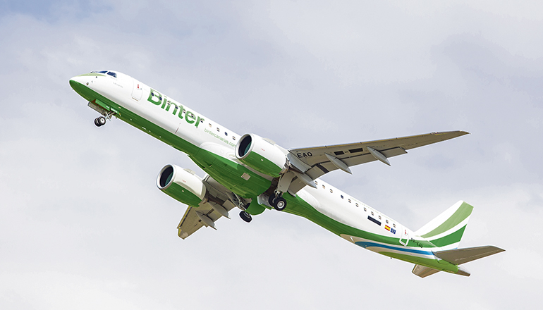 Die Flüge werden mit Maschinen des Typs E-195-E2 des Herstellers Embraer durchgeführt, das als umweltfreundlichstes Flugzeug seiner Klasse gilt. Foto: BINTER