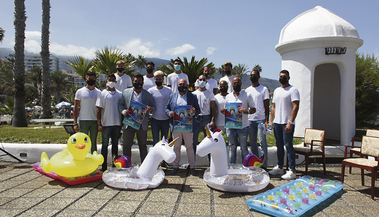 Das Programm und die Kandidaten, die zur Wahl des „Karnevalskönigs“ antreten, wurden von Bürgermeister Marco González am 6. September vorgestellt. Foto: ayto. Puerto de la cruz