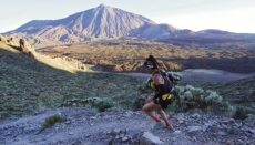 Beim Ultra-Traillauf über 102 Kilometer sind im Aufstieg wie im Abstieg 5.440 Höhenmeter zu bewältigen. Foto: Jordi de la Fuente
