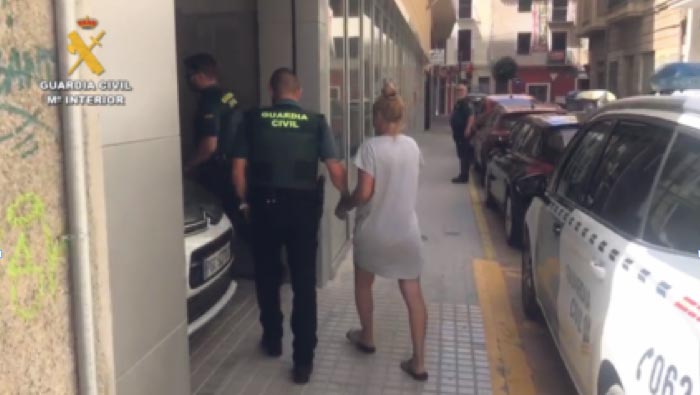 Die Anführerin der Bande ist eine 36-jährige Frau, die derzeit in Untersuchungshaft sitzt. Foto: Guardia Civil